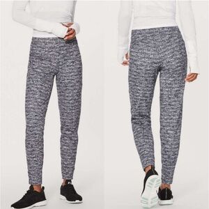 Lululemon Run On Jogger in Ringspun Denim, sz 8